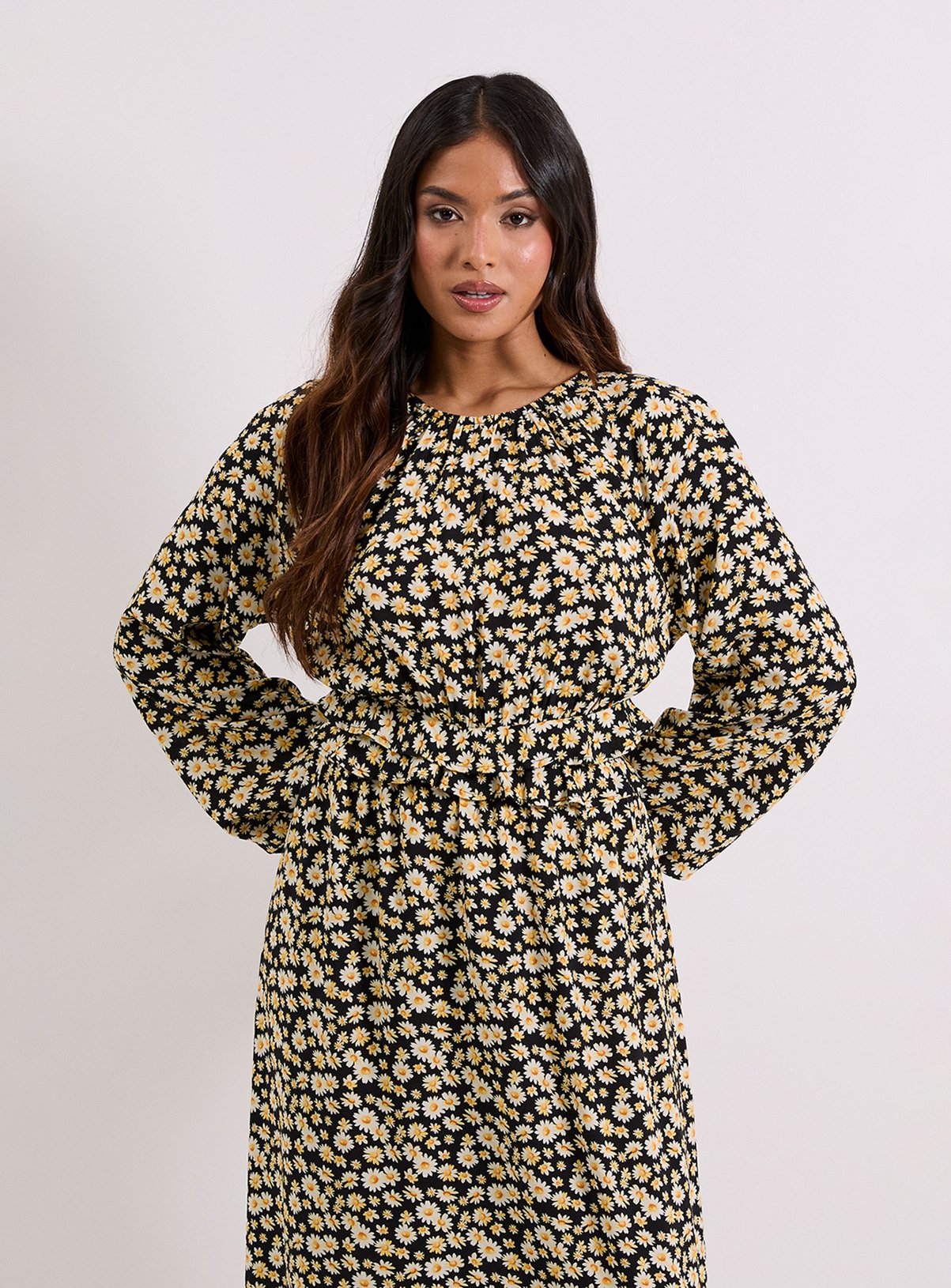 DOROTHY PERKINS Petite Black Daisy Frill Waist Detail Blouson Sleeve Midaxi Dress 12 - Image 2 thumbnail